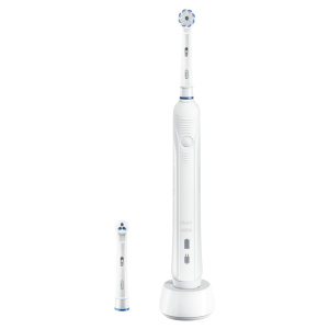 Купить  Oral-B зубная щетка электрическая 1/D165233U