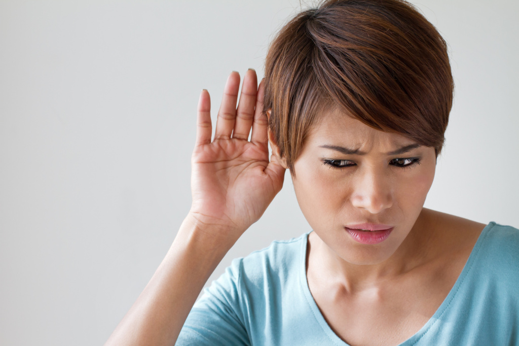 Почему у взрослых ухудшается слух